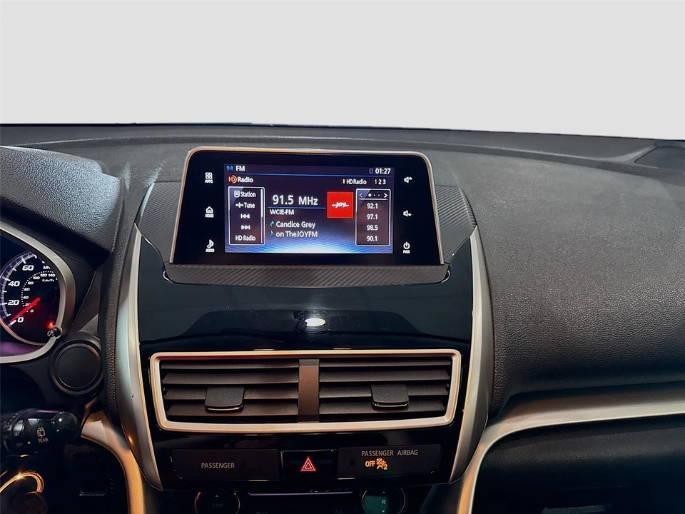 2018 Mitsubishi Eclipse Cross - Image 9 of 31