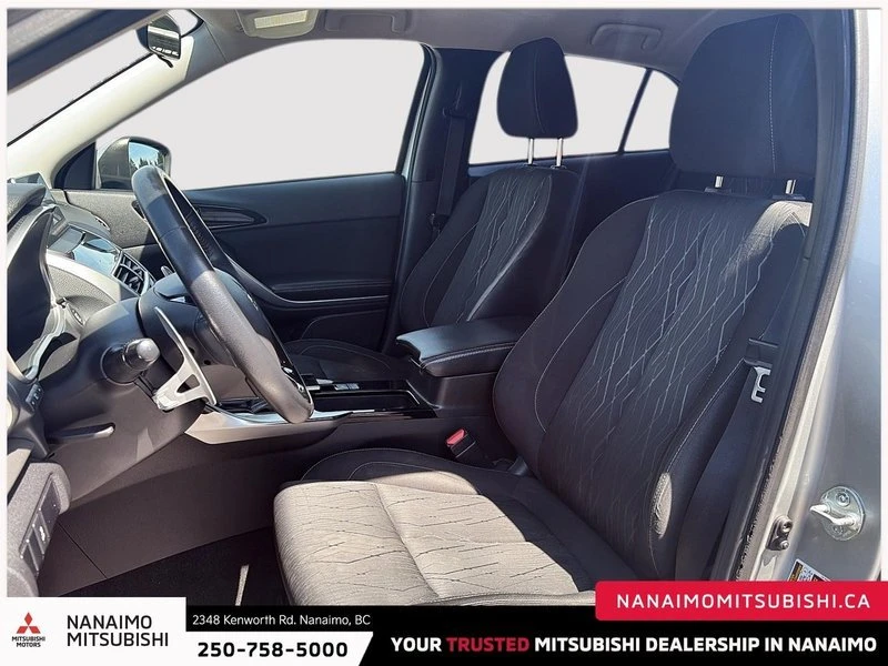 2018 Mitsubishi Eclipse Cross - Image 9 of 19