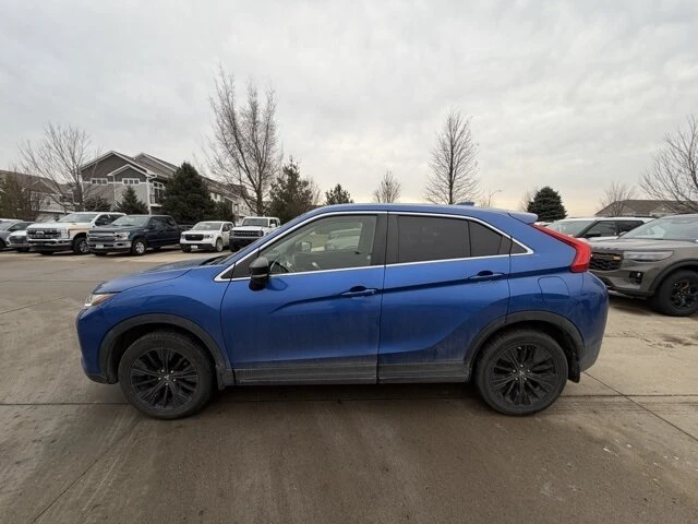 2018 Mitsubishi Eclipse Cross - Image 3 of 16