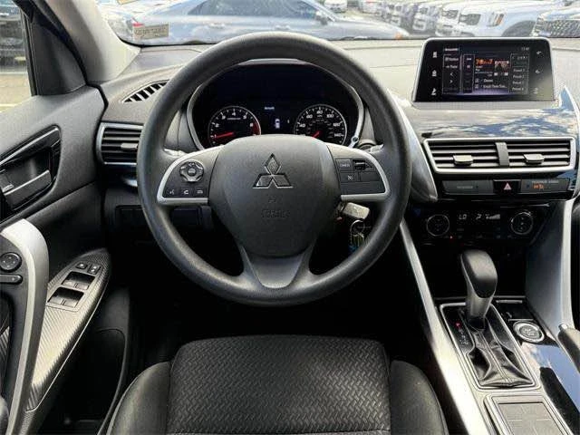 2018 Mitsubishi Eclipse Cross - Image 2 of 20