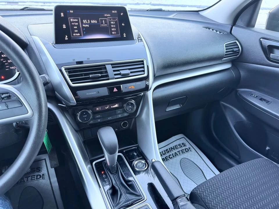 2018 Mitsubishi Eclipse Cross - Image 12 of 20