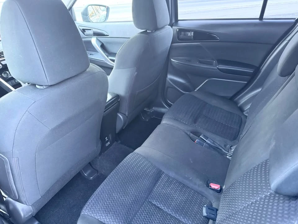 2018 Mitsubishi Eclipse Cross - Image 17 of 20