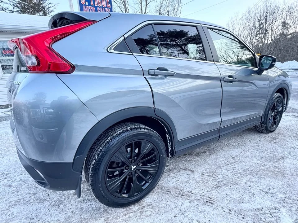 2018 Mitsubishi Eclipse Cross - Image 3 of 20