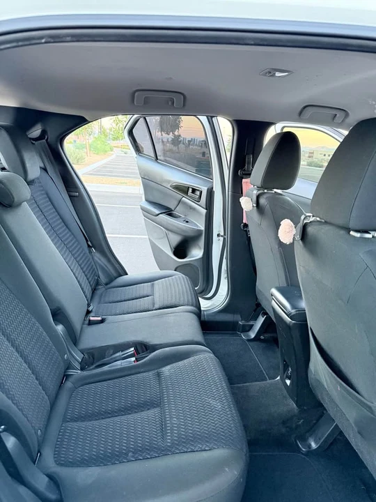 2018 Mitsubishi Eclipse Cross - Image 11 of 14