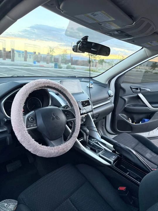 2018 Mitsubishi Eclipse Cross - Image 8 of 14