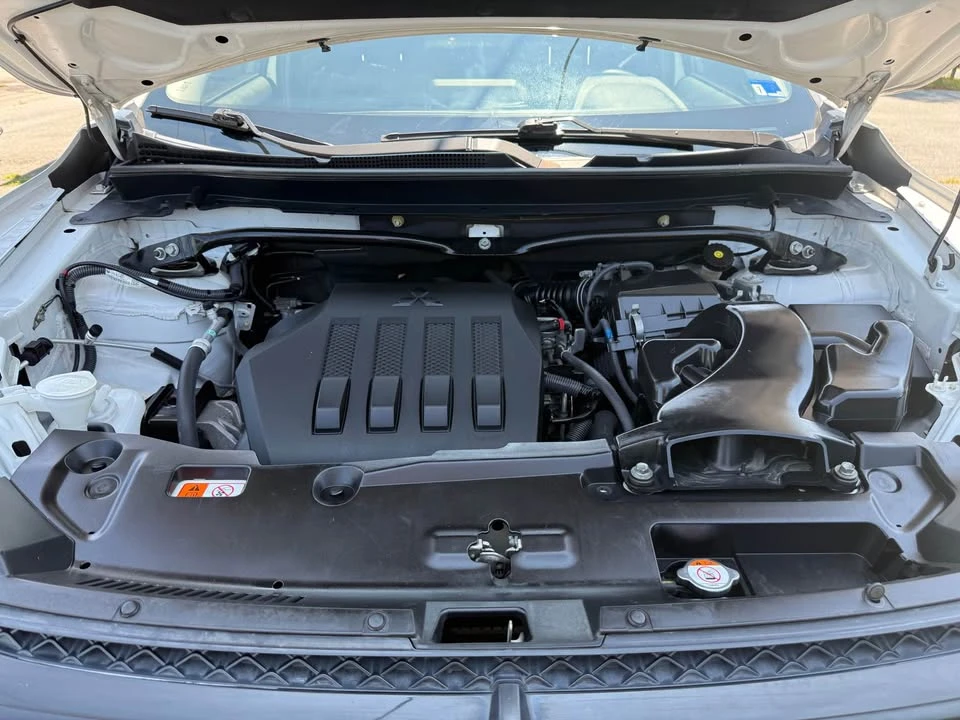 2018 Mitsubishi Eclipse Cross - Image 20 of 20