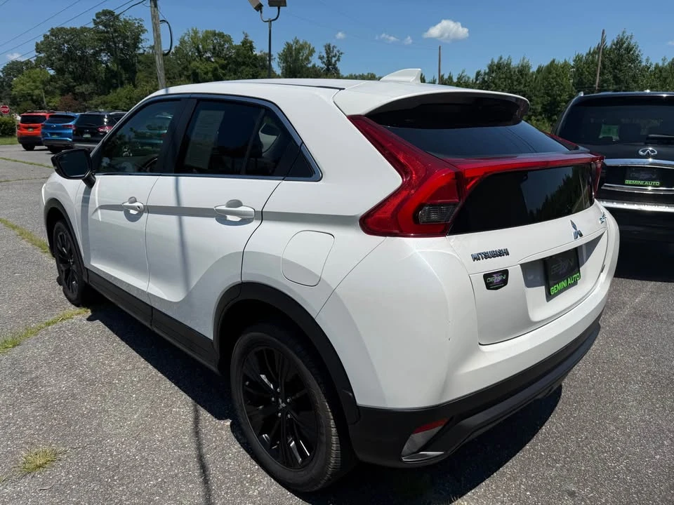 2018 Mitsubishi Eclipse Cross - Image 3 of 20
