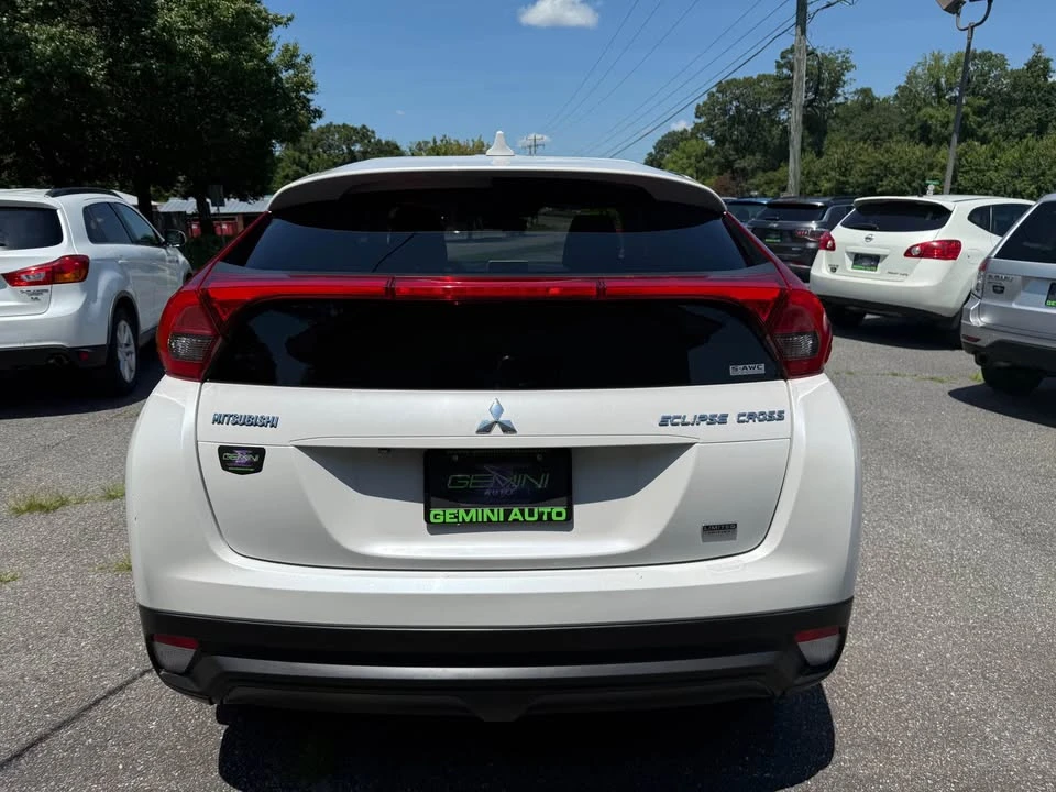 2018 Mitsubishi Eclipse Cross - Image 4 of 20
