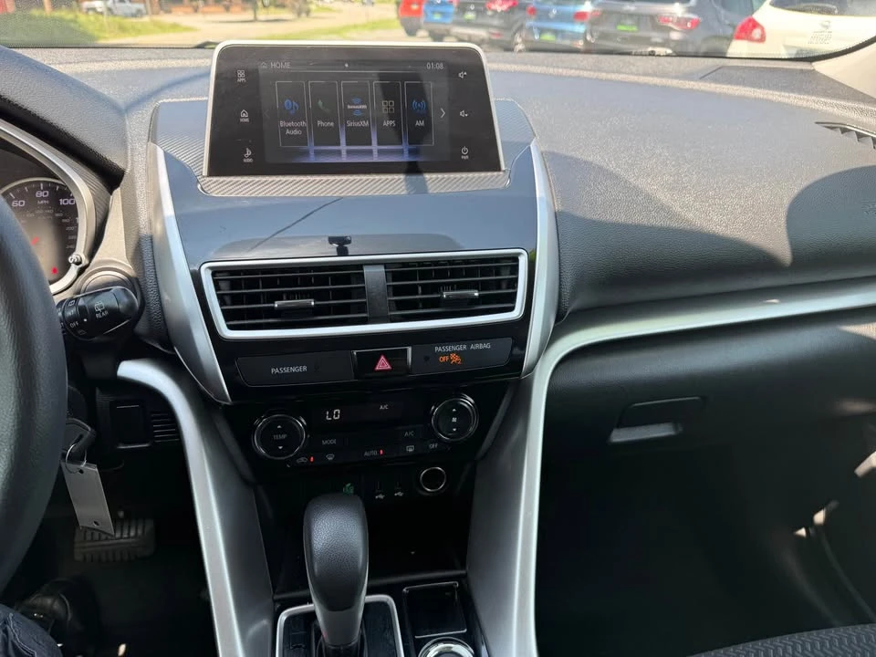 2018 Mitsubishi Eclipse Cross - Image 11 of 20