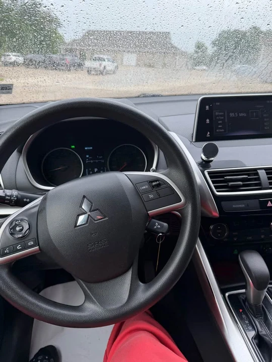 2018 Mitsubishi Eclipse Cross - Image 16 of 16