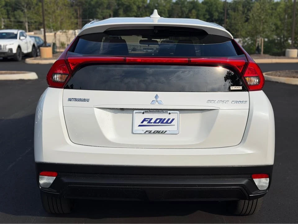 2018 Mitsubishi Eclipse Cross - Image 5 of 14
