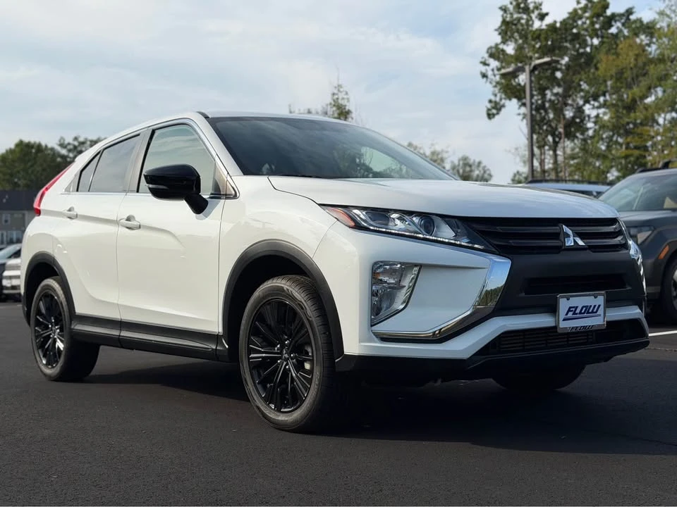2018 Mitsubishi Eclipse Cross - Image 3 of 14