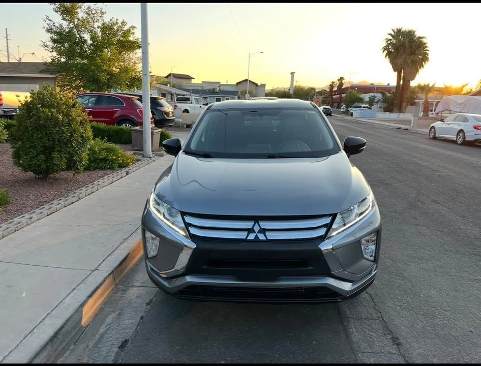 2018 Mitsubishi Eclipse Cross - Image 6 of 14