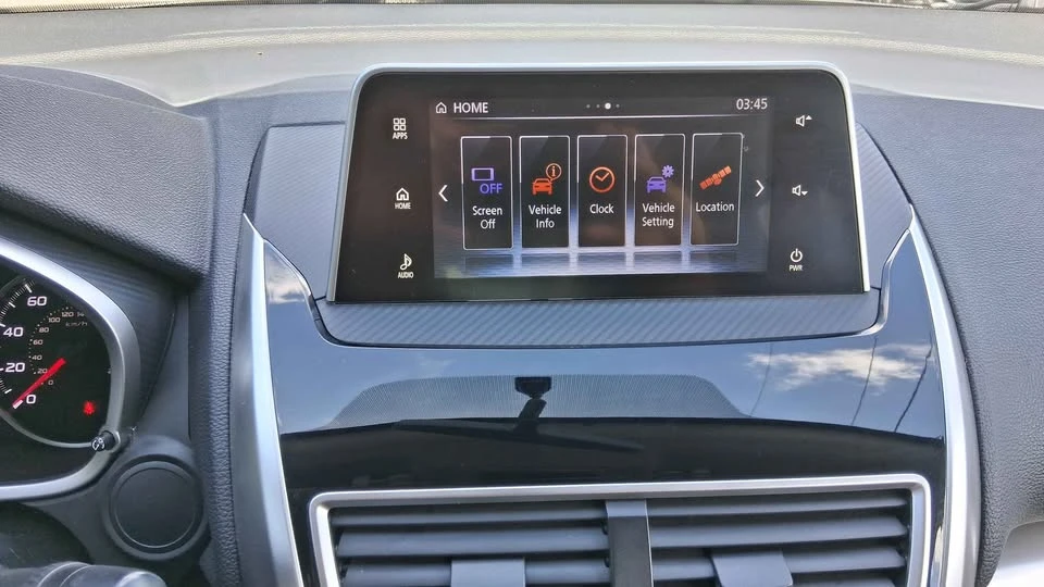 2018 Mitsubishi Eclipse Cross - Image 14 of 15