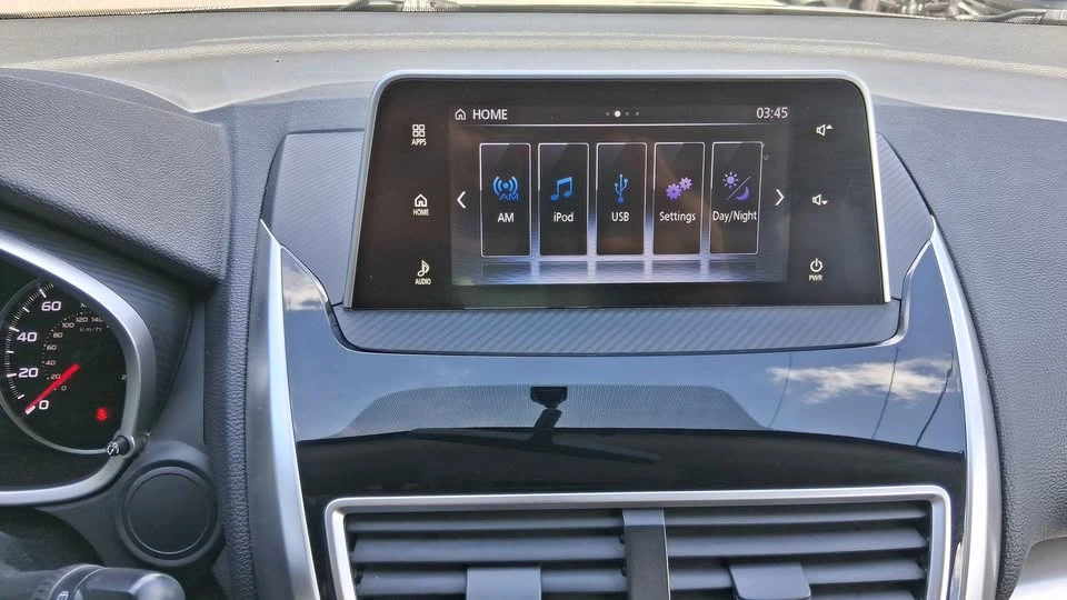 2018 Mitsubishi Eclipse Cross - Image 13 of 15