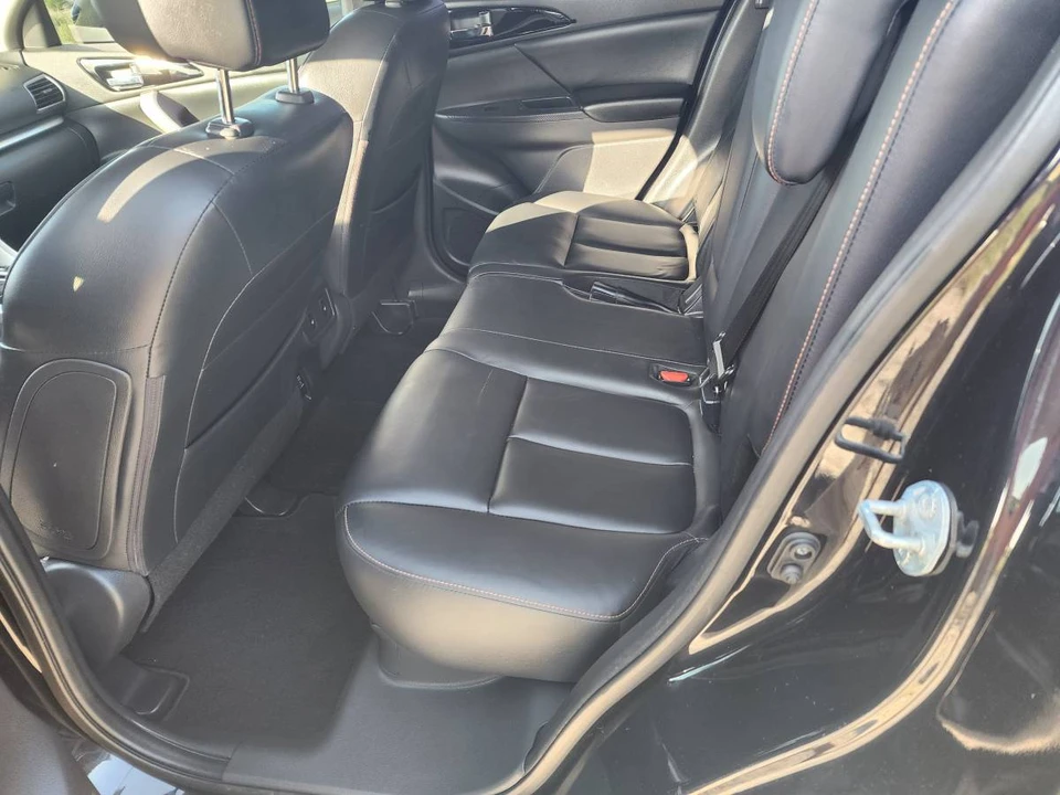 2018 Mitsubishi Eclipse Cross - Image 6 of 6