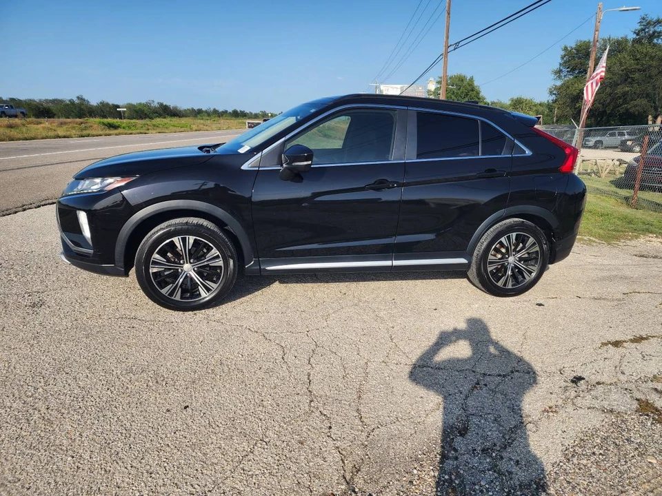 2018 Mitsubishi Eclipse Cross - Image 2 of 6