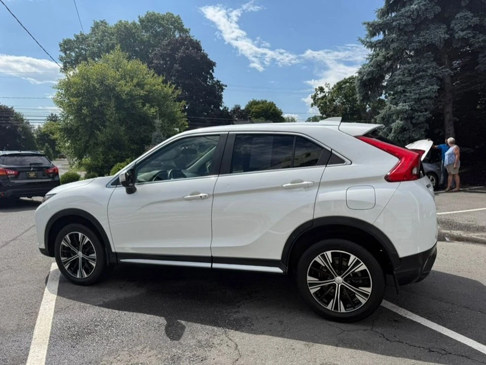 2018 Mitsubishi Eclipse Cross - Image 17 of 20