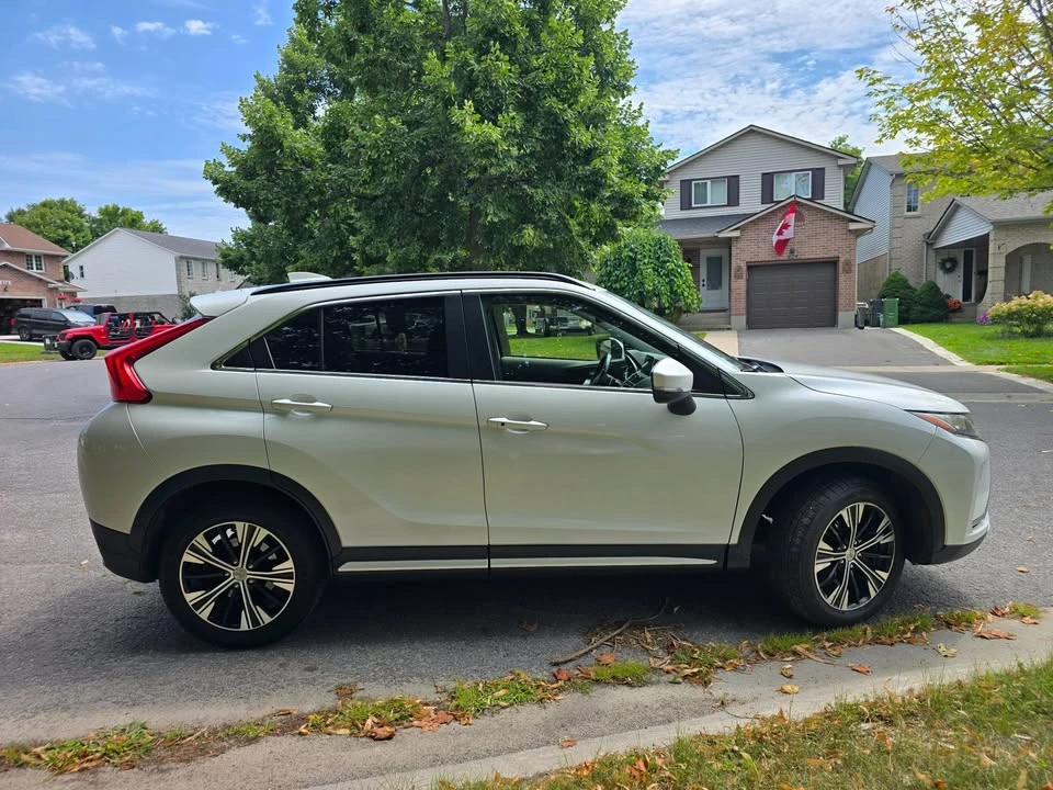 2018 Mitsubishi Eclipse Cross - Image 5 of 12