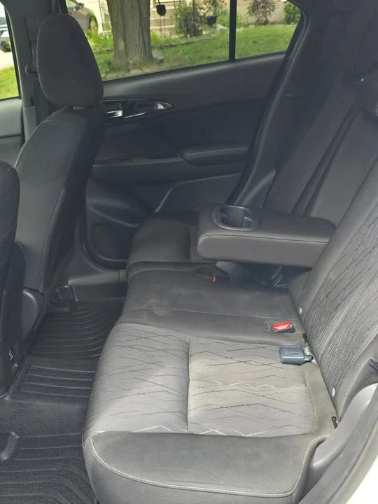 2018 Mitsubishi Eclipse Cross - Image 10 of 12