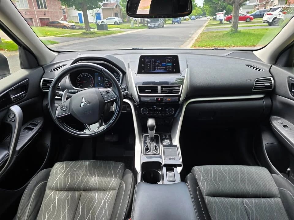 2018 Mitsubishi Eclipse Cross - Image 7 of 12