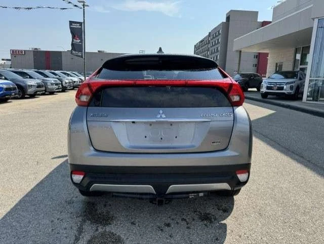 2018 Mitsubishi Eclipse Cross - Image 4 of 11