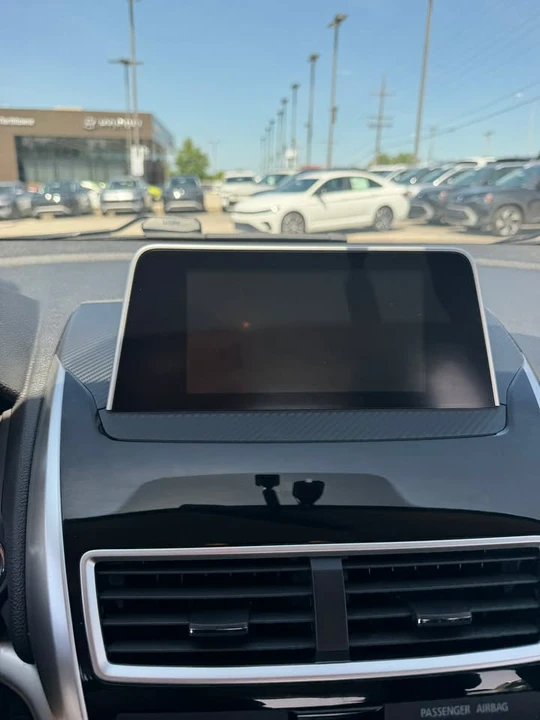 2018 Mitsubishi Eclipse Cross - Image 14 of 15