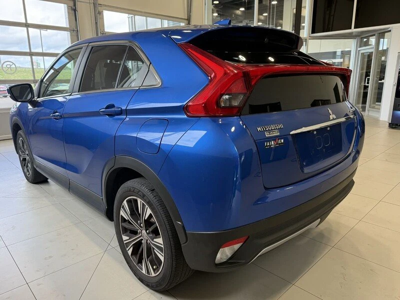 2018 Mitsubishi Eclipse Cross - Image 3 of 11