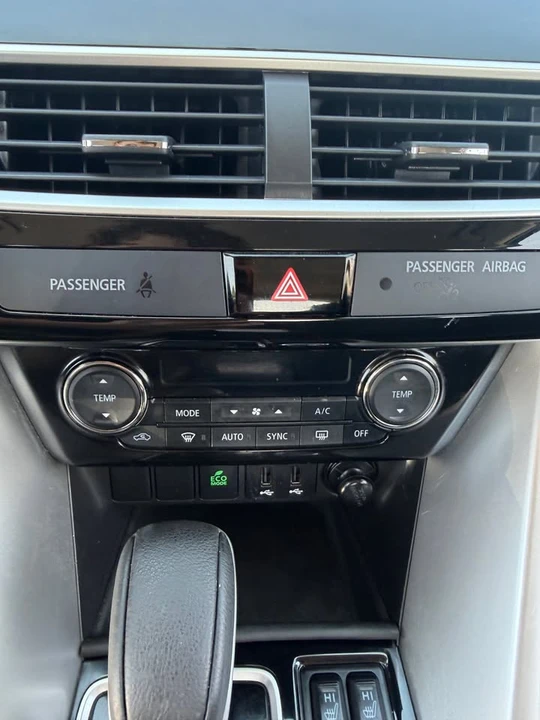 2018 Mitsubishi Eclipse Cross - Image 13 of 15