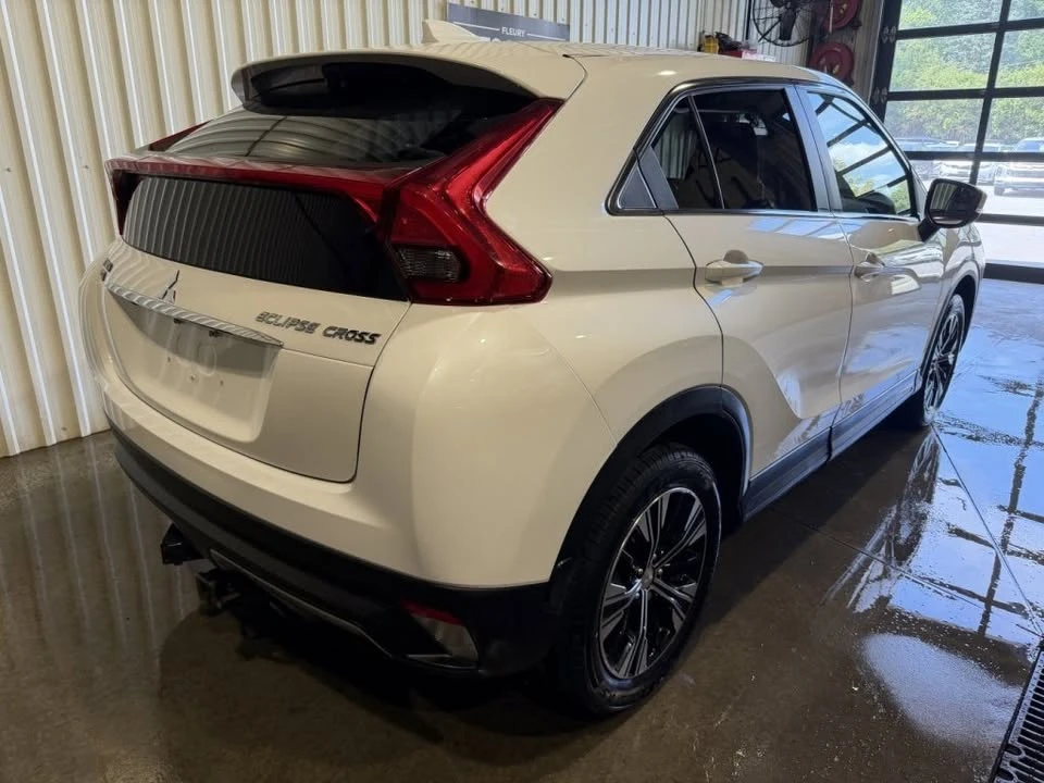 2018 Mitsubishi Eclipse Cross - Image 5 of 20