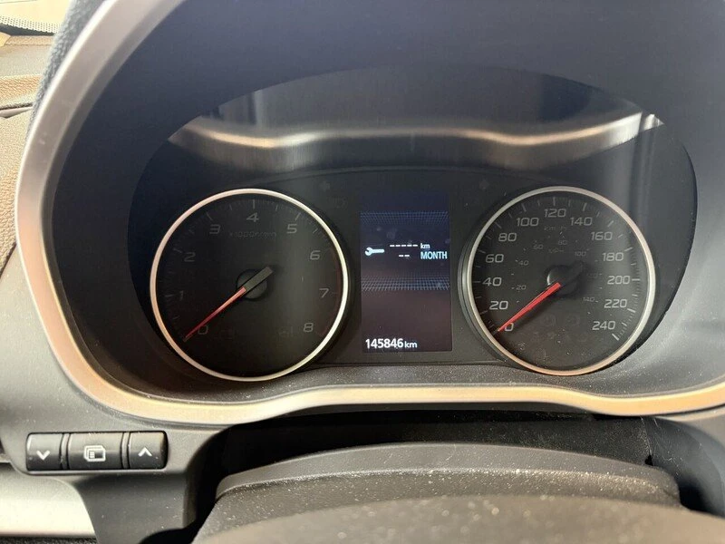 2018 Mitsubishi Eclipse Cross - Image 9 of 11