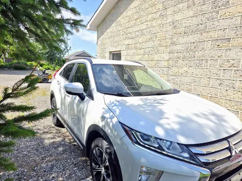 2018 Mitsubishi Eclipse Cross SE
