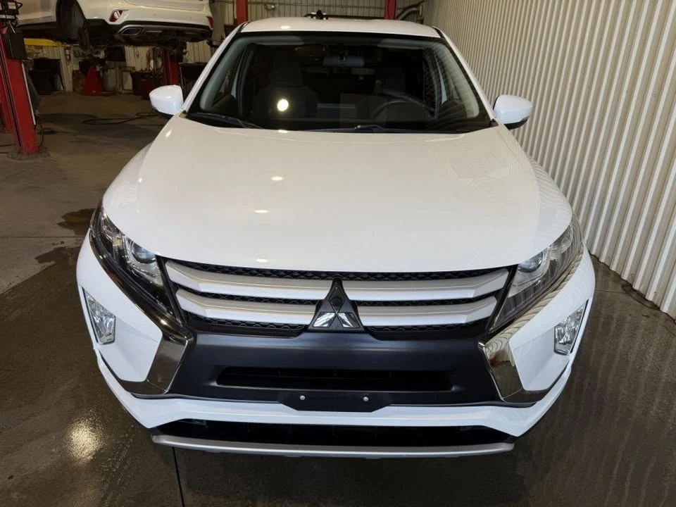 2018 Mitsubishi Eclipse Cross - Image 3 of 20