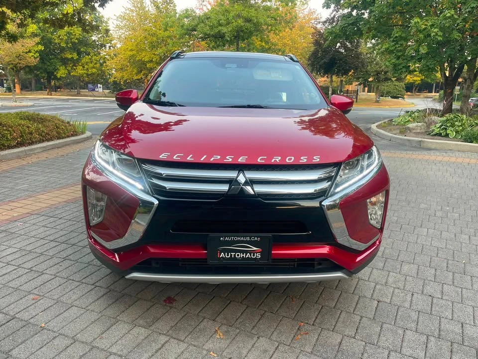 2018 Mitsubishi Eclipse Cross - Image 2 of 17