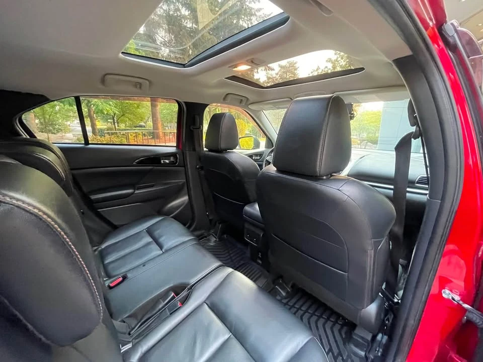 2018 Mitsubishi Eclipse Cross - Image 15 of 17