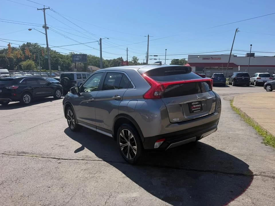 2018 Mitsubishi Eclipse Cross - Image 6 of 19