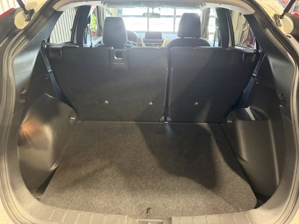 2018 Mitsubishi Eclipse Cross - Image 7 of 20