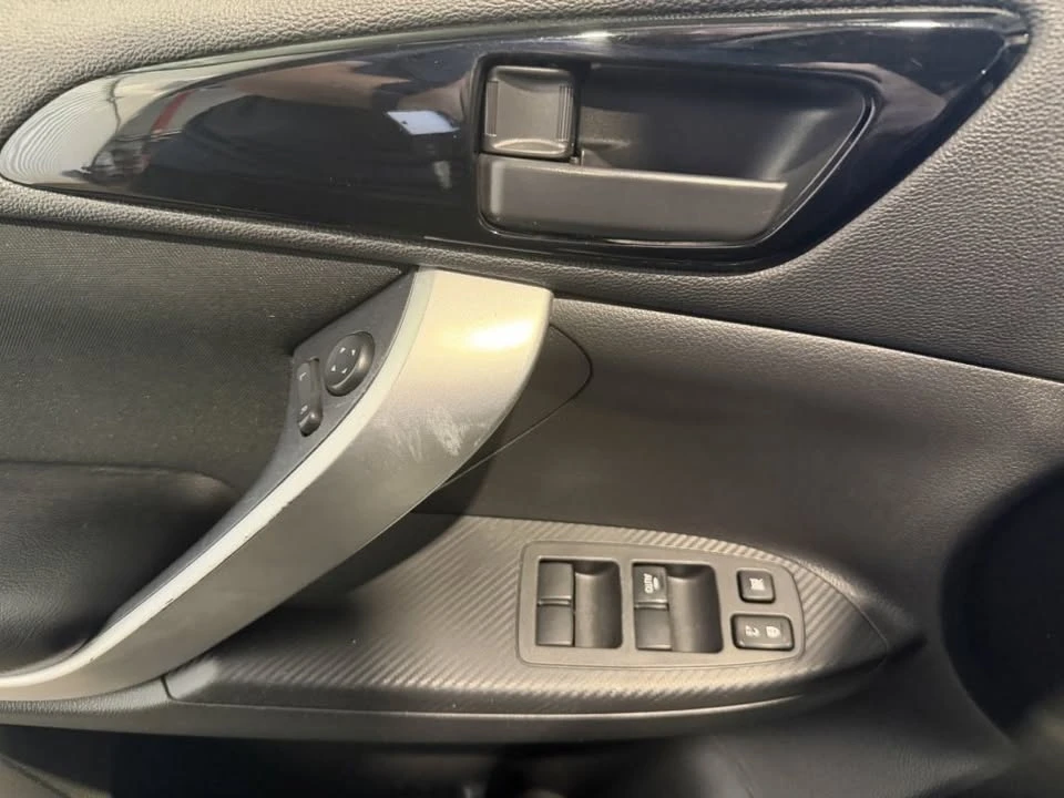 2018 Mitsubishi Eclipse Cross - Image 14 of 20