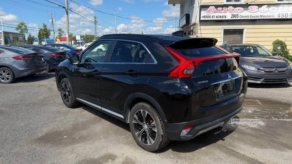 2018 Mitsubishi Eclipse Cross - Image 3 of 10