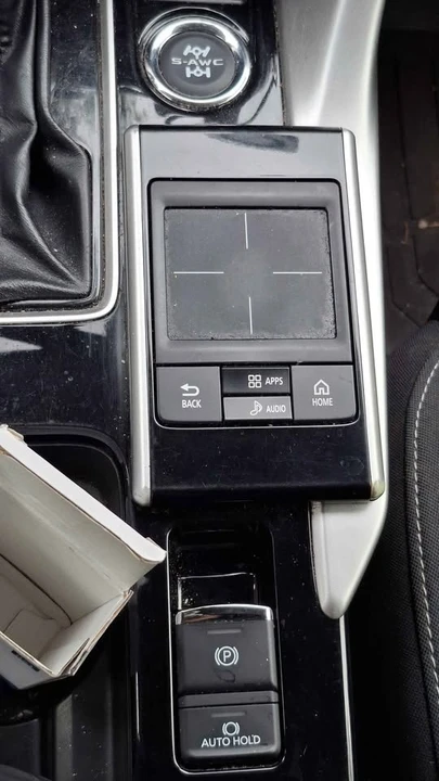 2018 Mitsubishi Eclipse Cross - Image 5 of 15