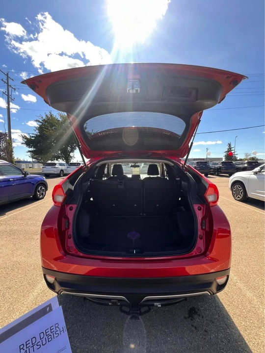 2018 Mitsubishi Eclipse Cross - Image 13 of 14
