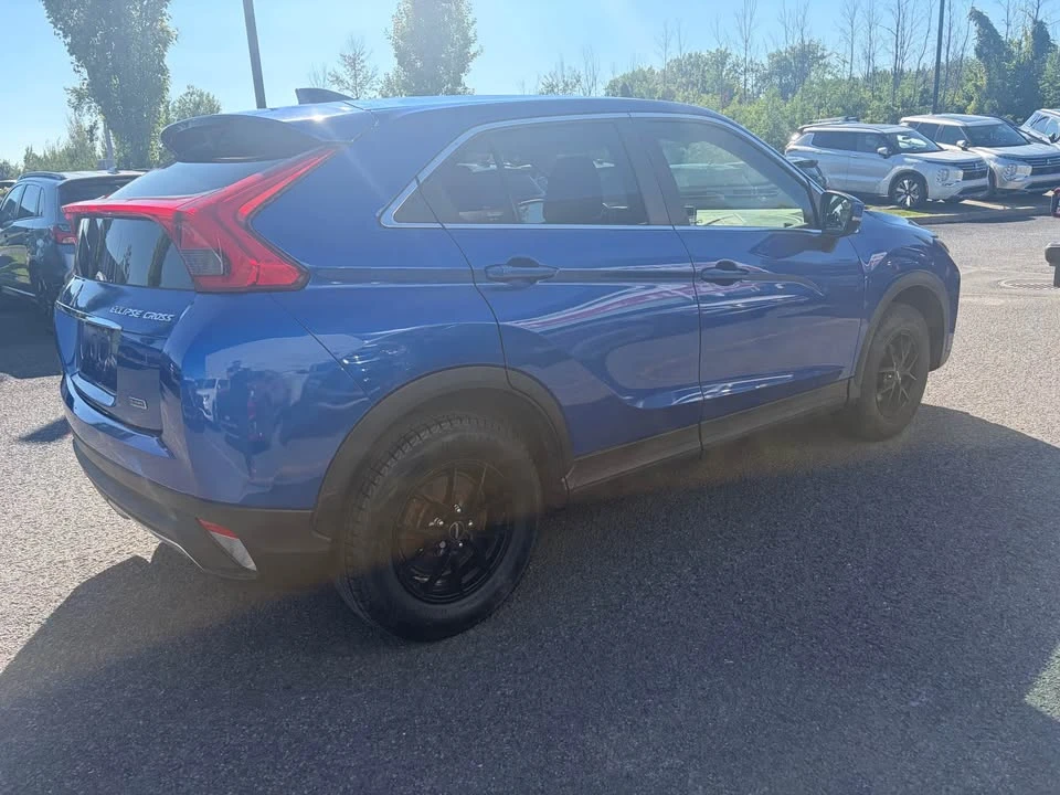 2018 Mitsubishi Eclipse Cross - Image 3 of 10