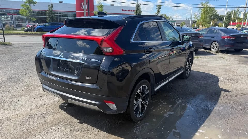 2018 Mitsubishi Eclipse Cross - Image 5 of 10