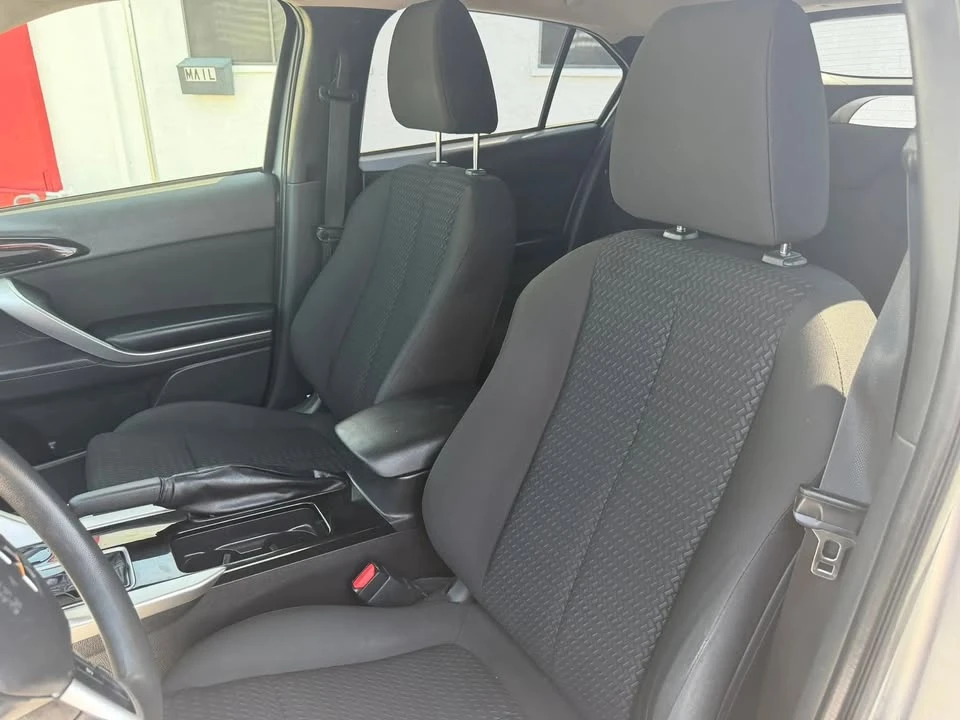 2018 Mitsubishi Eclipse Cross - Image 7 of 20