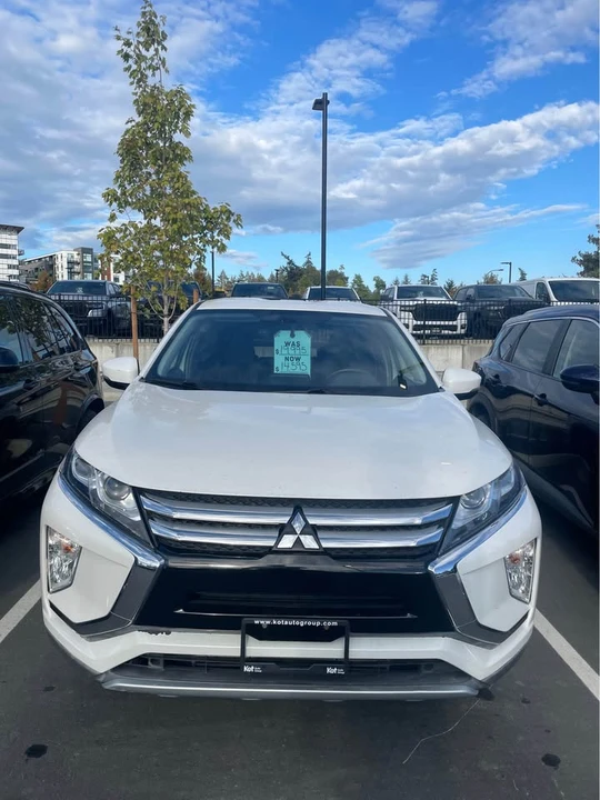 2018 Mitsubishi Eclipse Cross - Image 2 of 8