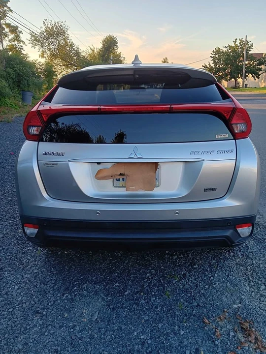2018 Mitsubishi Eclipse Cross - Image 9 of 14