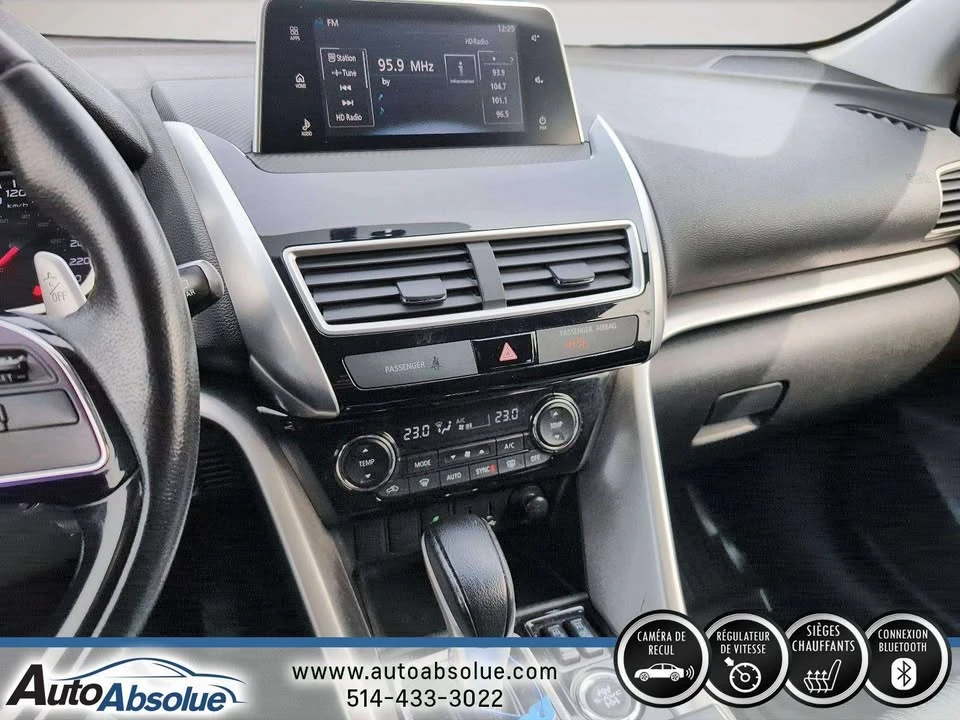 2018 Mitsubishi Eclipse Cross - Image 12 of 17