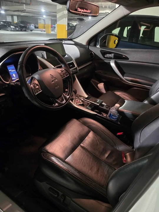 2018 Mitsubishi Eclipse Cross - Image 10 of 10