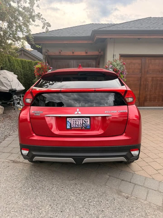 2018 Mitsubishi Eclipse Cross - Image 6 of 9
