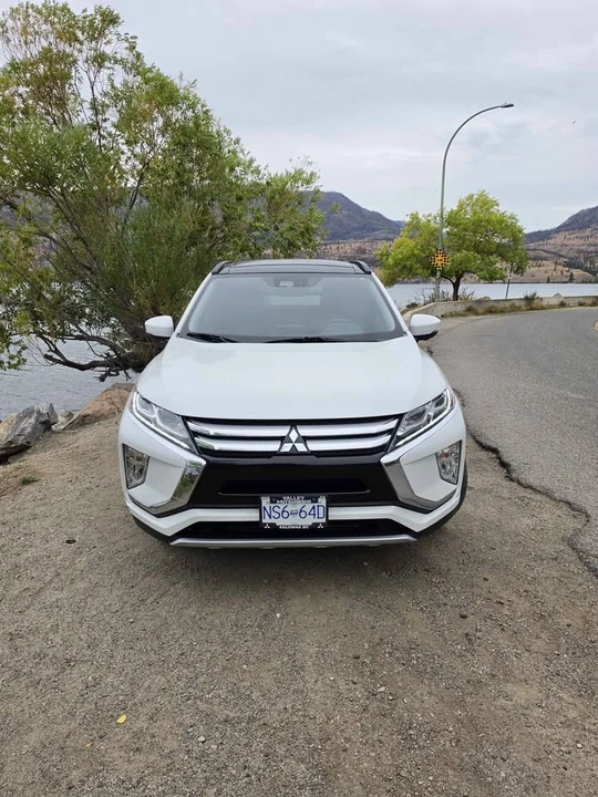 2018 Mitsubishi Eclipse Cross - Image 4 of 10